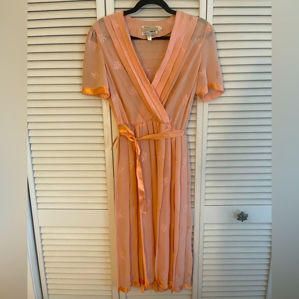 Joseph Magnin Dress. Size 9/10